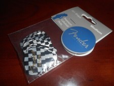 Fender 351 Premium Celluloid Medium Guitar Picks 12 , CHECKER, 198-0351-302