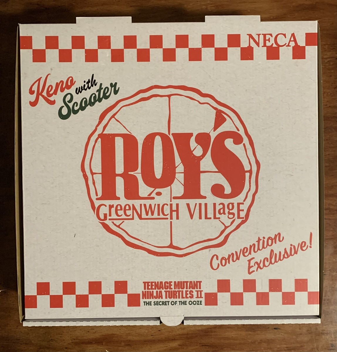 NECA TMNT SOTO SDCC KENO WITH SCOOTER ROY'S PIZZA BOX BUNDLE XL