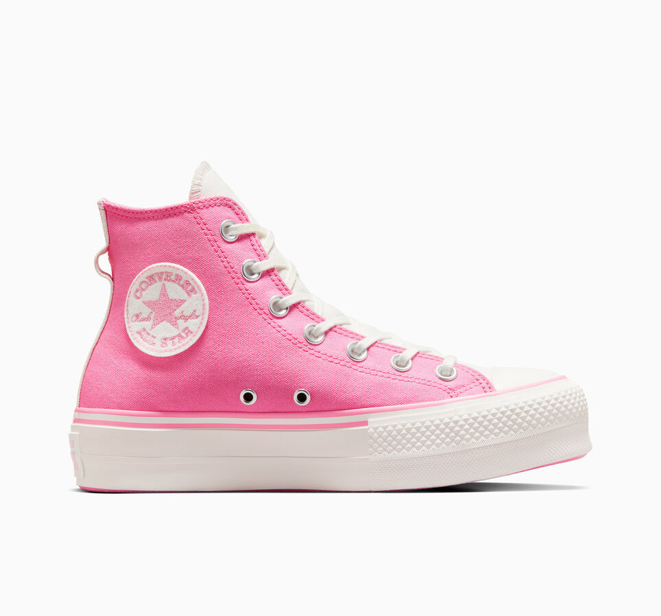 Converse Chuck Taylor AS Platform Retro Varsity Shoe, A07141C