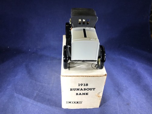 D3-97 ERTL 1:25 SCALE DIE CAST BANK - FORD 1918 RUNNABOUT - THUNDER HILLS GOLF - Picture 4 of 6