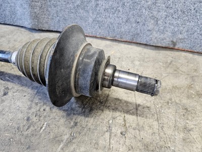 A1663301400 MERCEDES W166 Ml 63 AMG X166 GLS Drive Shaft Front 