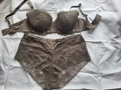 CHARLOTT ''Dessous BH 95D + Shorty 4 neu mit Etikett