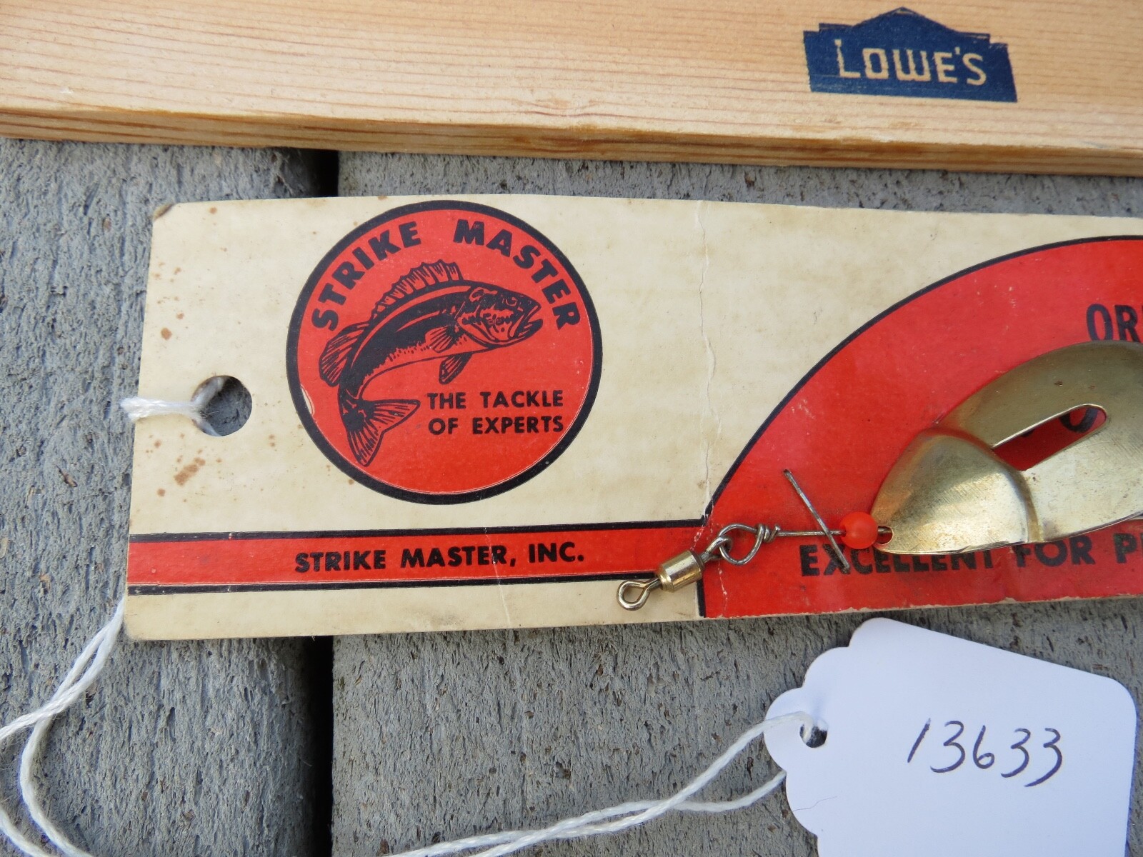 Vintage Strike Master June Bug fishing lure (lot#13633)