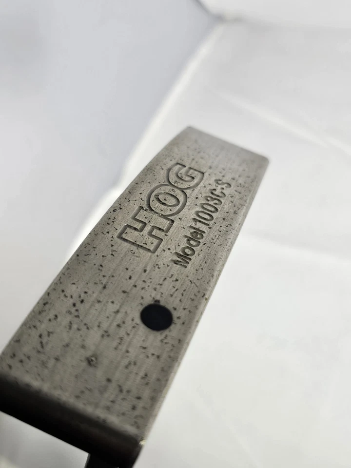 Hog 1003C-S Black Putter 35" RH Lamkin Cord Grip - Image 3 of 4