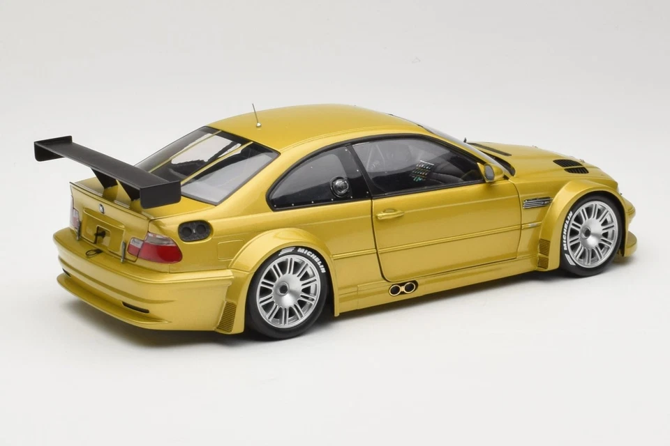 80430309444 BMW M3 E46 GTR Street Phoenix amarillo Minichamps 1/18 Foto 3 de 4