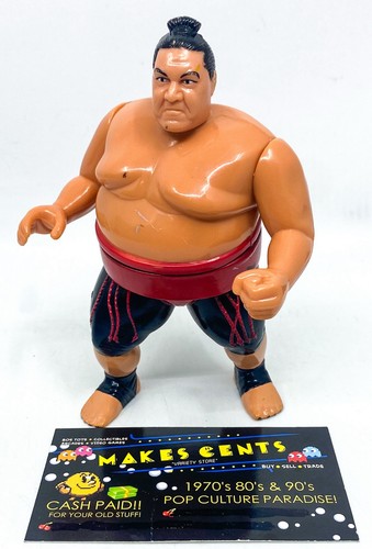 Vintage WWF Yokozuna Hasbro Series 8 Wrestling Fig...