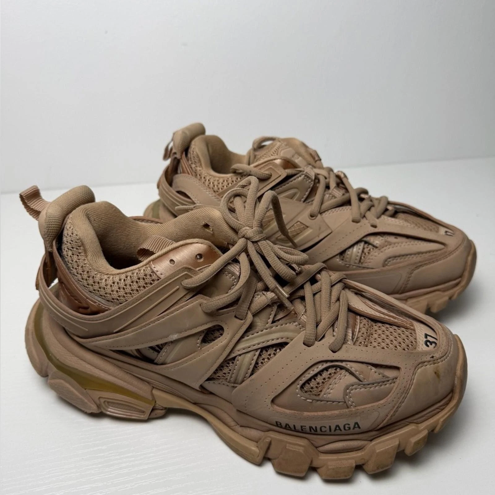 Balenciaga — Balenciaga Track Sneaker Beige Tan Nylon Mesh Tess. S. Gomma Women's SZ 37 /US 7