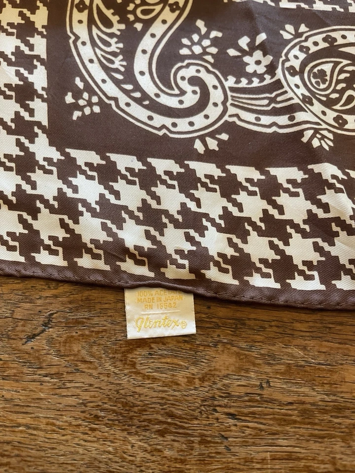 Glentex marrón y crema pata de gallo y estampado de cachemira 26,5”x 26,5” acetato de Japón Foto 3 de 4