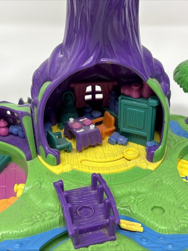 Vintage Polly Pocket Disney Winnie The Pooh 100 Acre Wood Play set 4 Figures - Picture 7 of 14