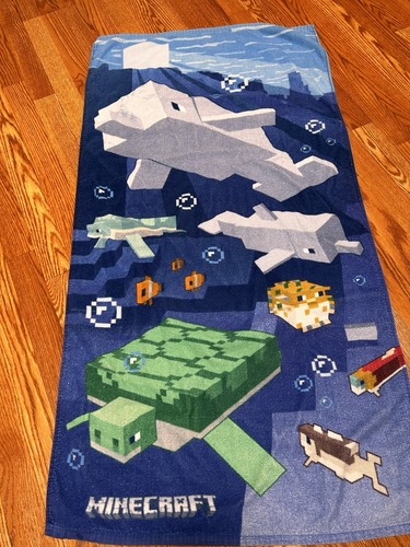 Minecraft 2019 Beach / Pool Towel Official Merchandise Small Stain