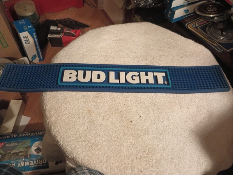 Bud Light 24" X 3.5" Bar Rail Mat