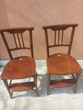 Coppia Di Sedie Fine 800 In Noce Con Inginocchiatoio Restaurate