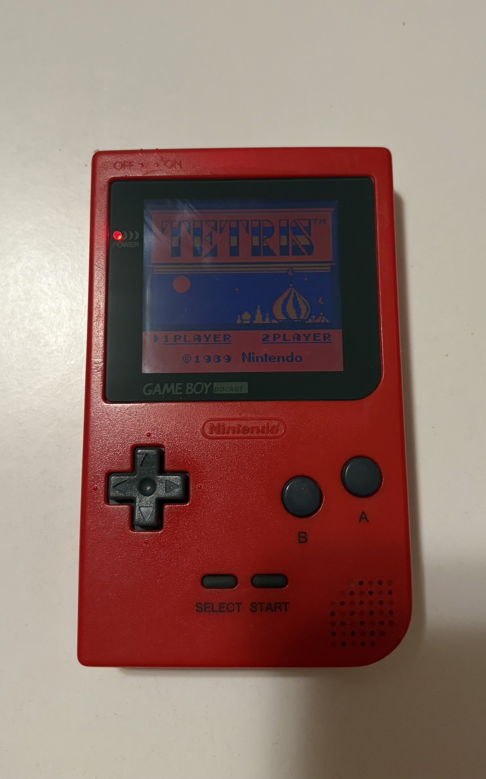 Nintendo Game Boy Pocket con schermo retroilluminato