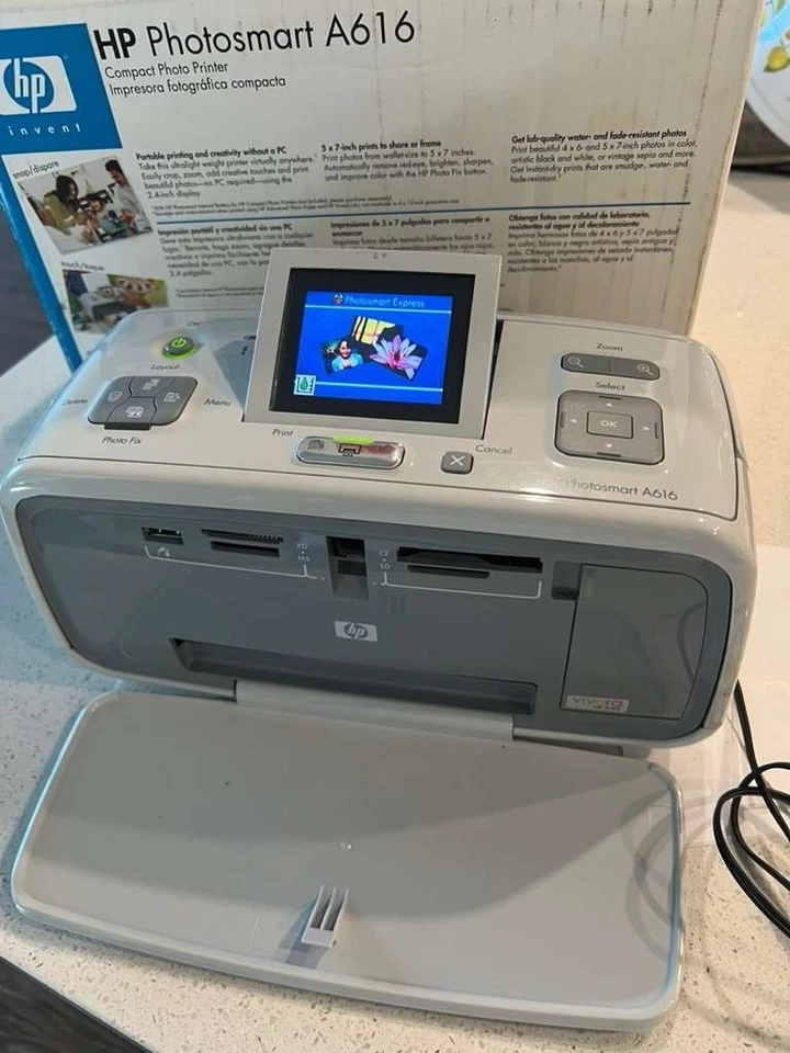 HP Photosmart A616 Compact Photo Printer NIB Q7112A New in Box Sealed - Image 3 of 4