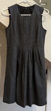 Banana Republic Sz 4 Wool Blend Shift Dress Stretch Gray Fitted Pleats Sleeveles