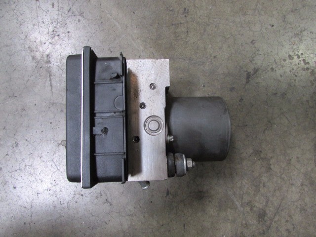 Maserati Granturismo, Anti-Lock Brake Control, Used, P/N 210228