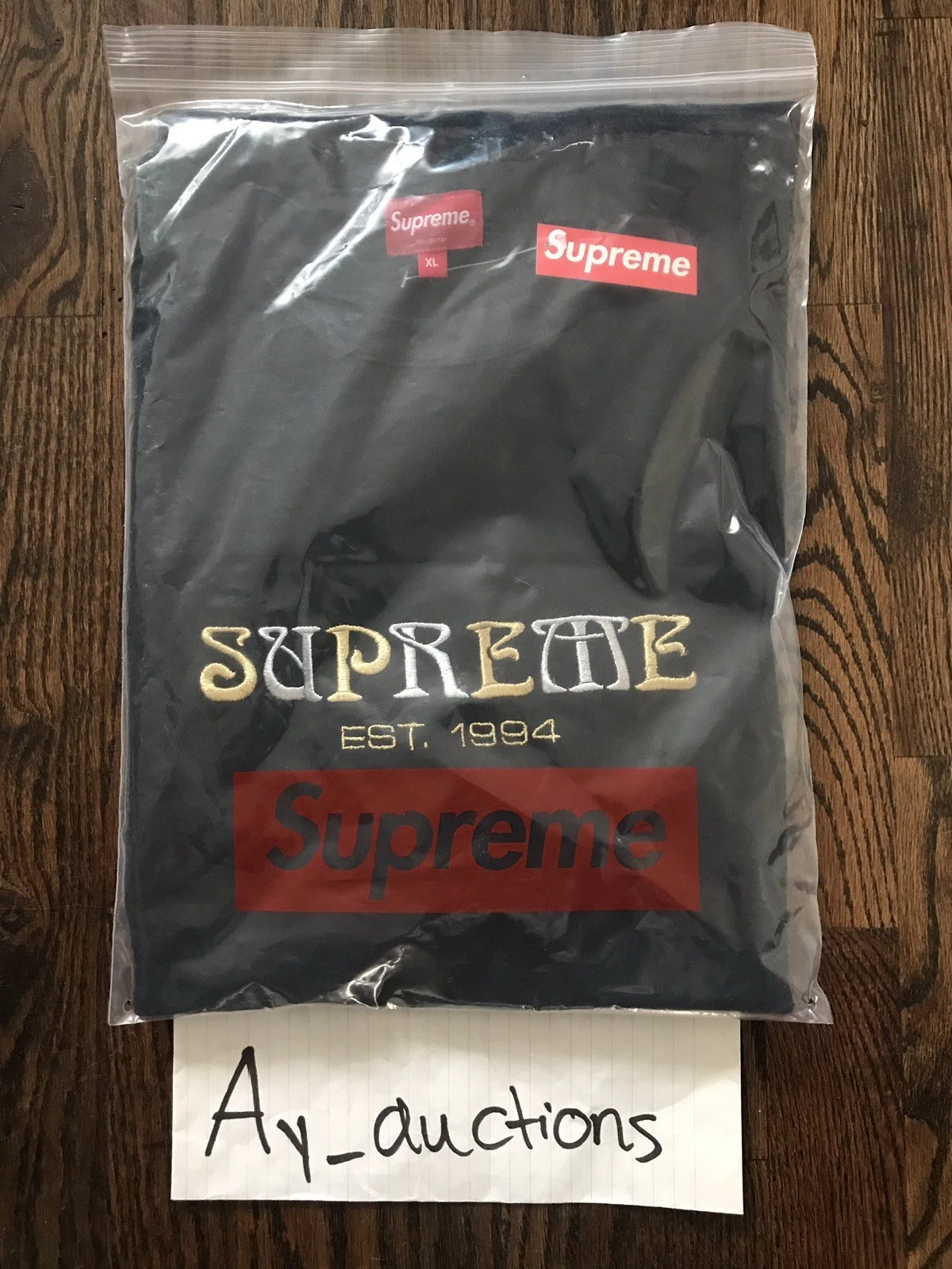 Supreme Noveau Logo Tee Black XL FW18 Metallic Embroidered NEW