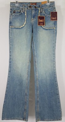 NWT l.e.i. dirty wash Lowboy flared leg cotton denim blue jeans ladies juniors 3