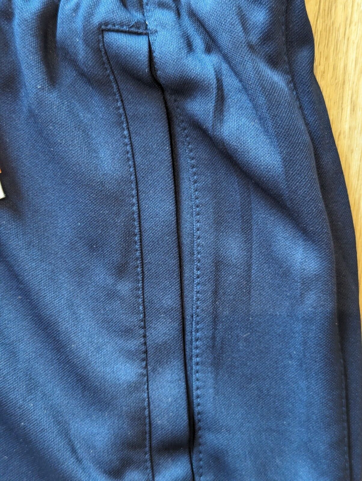 Picture 5 of 6