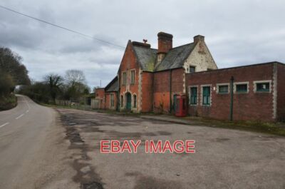PHOTO  SEATON JUNCTION RAILWAY STATION THE STEADY DECLINE IN HOLIDAY TRAFFIC RES