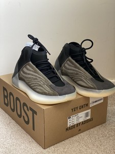 yeezy quantum uk