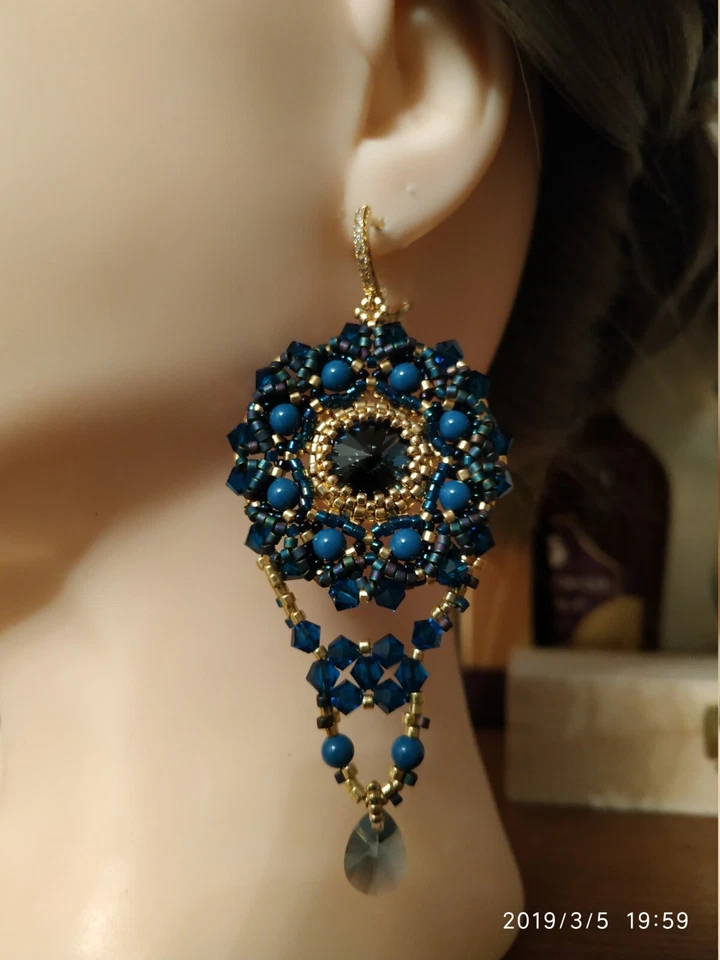 Neue handgefertigte Ohrringe und Anhänger aus Perlen, Kristalle  Swarovski. - Bild 3 von 4