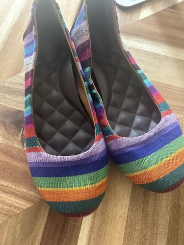 Reef Rainbow Stripe Ballet Flats Cloth Shoes Multicolor Size 9 EUC