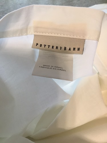 Pottery Barn Pillow Shames Set Of (2) Approximately- 30”x 30” Floral With Butter - Picture 3 of 4