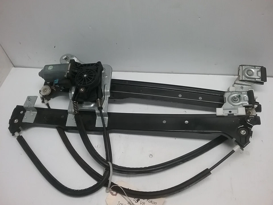 1995-1999 GMC Yukon Right Rear Window Regulator With Motor EA0376E  - Image 2 of 4