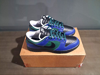 Nike Dunks ''Fly1onEarth'' Sz W10/M 8.5 [FlyPlugMiami]