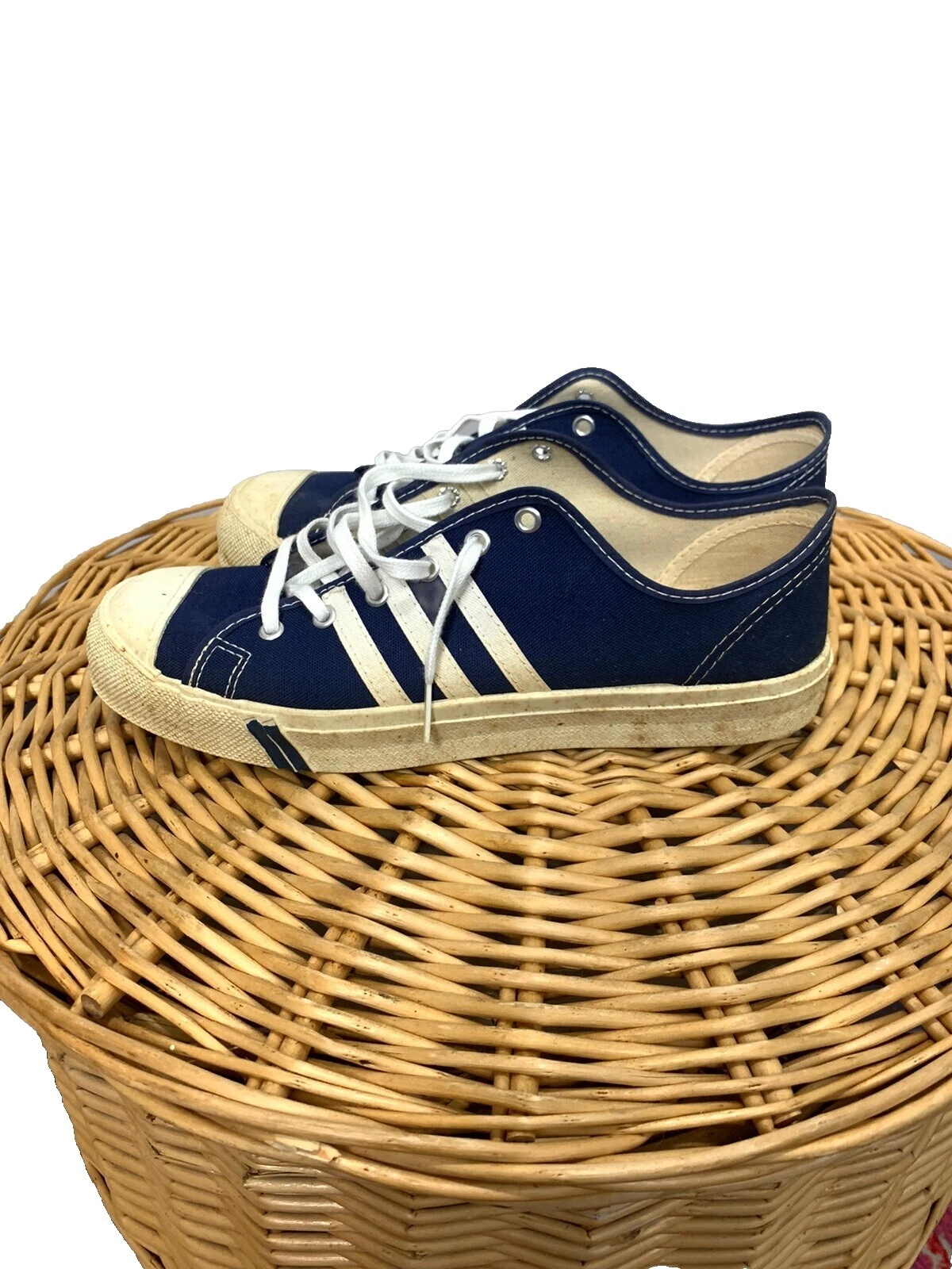 Converse Canvas Athletic Vintage Shoes for Men