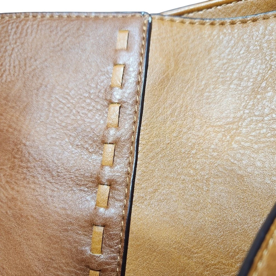 Hobo Brown Tan Faux Leather Shoulder Bag Slouchy Oversized Stitched Preppy Work - Image 4 of 4