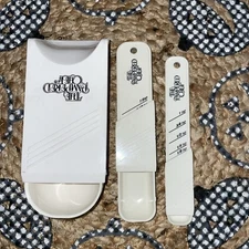 Set of 3 Pampered Chef Adjustable Measuring Cup and 2 Spoons Tablespoon Teaspoon