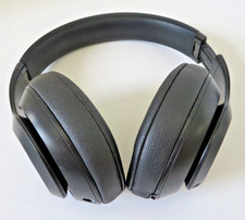 Beats by Dr. Dre Beats Studio3 Wireless Noise Cancelling Black ( Please Read )