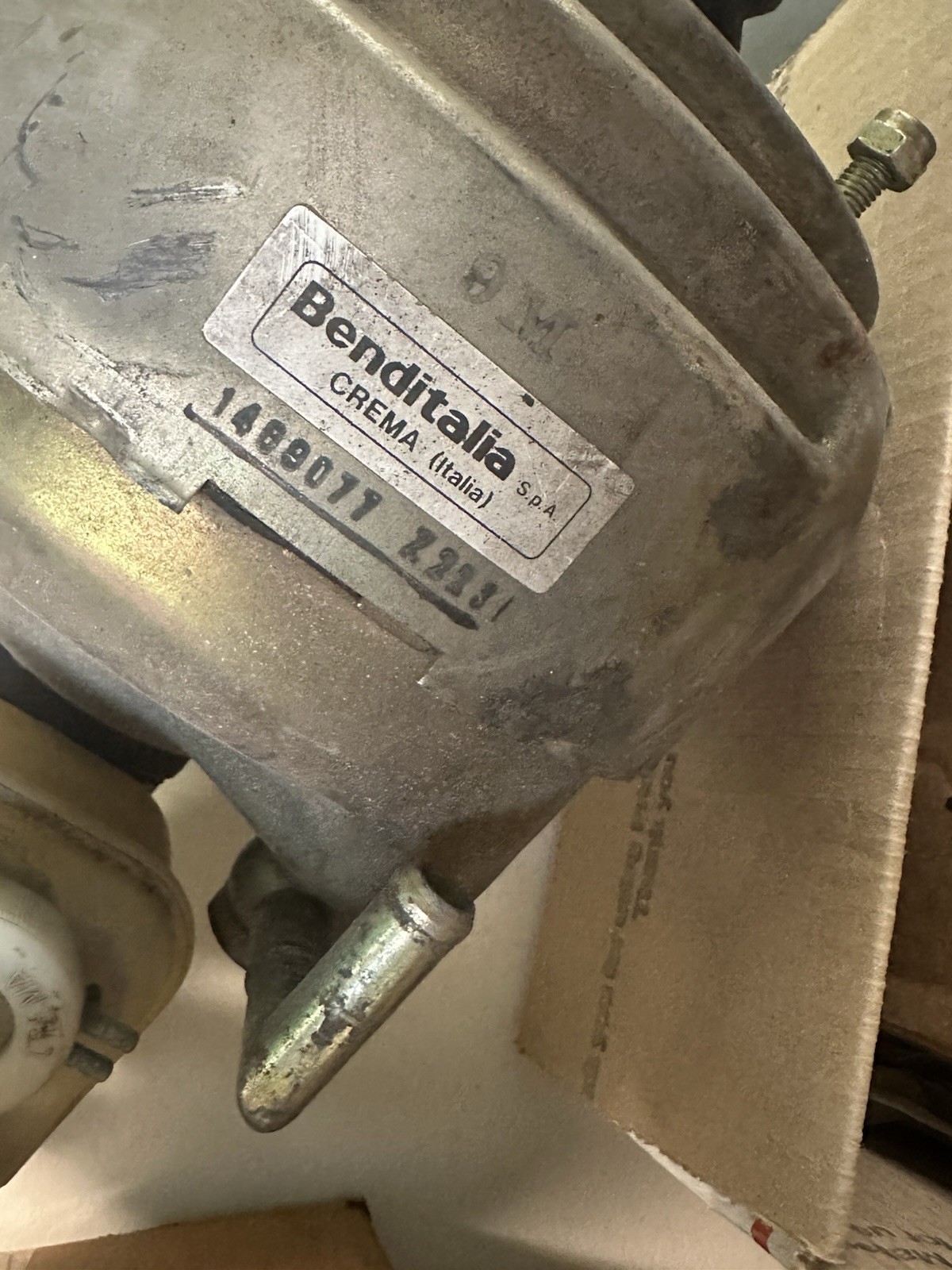 Ferrari 308 Brake booster