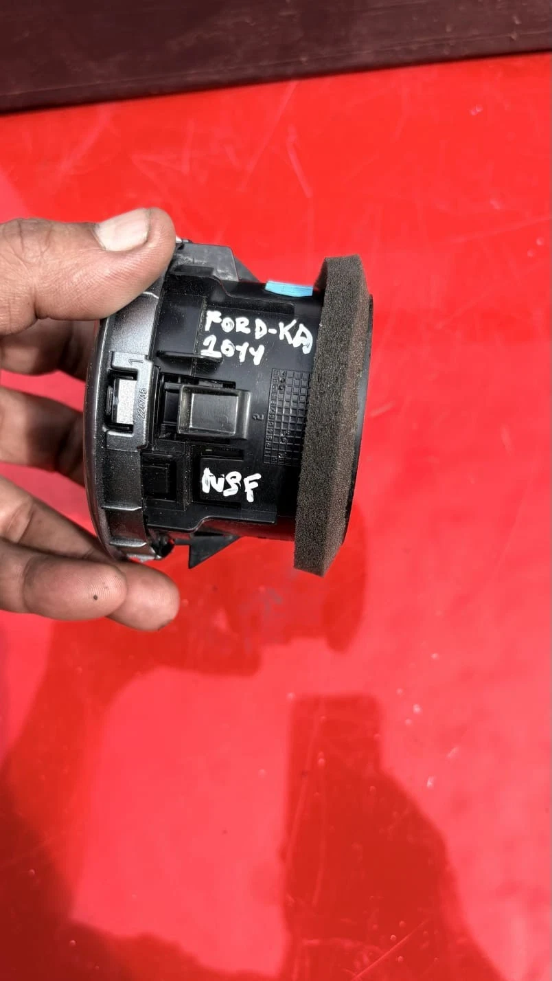 Ford Ka 2014 dashboard air vent marked NSF