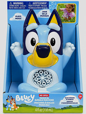 Bluey No-Spill Musical Bubble Machine Plays Music, 4 fl oz 118 mL , Age 3 