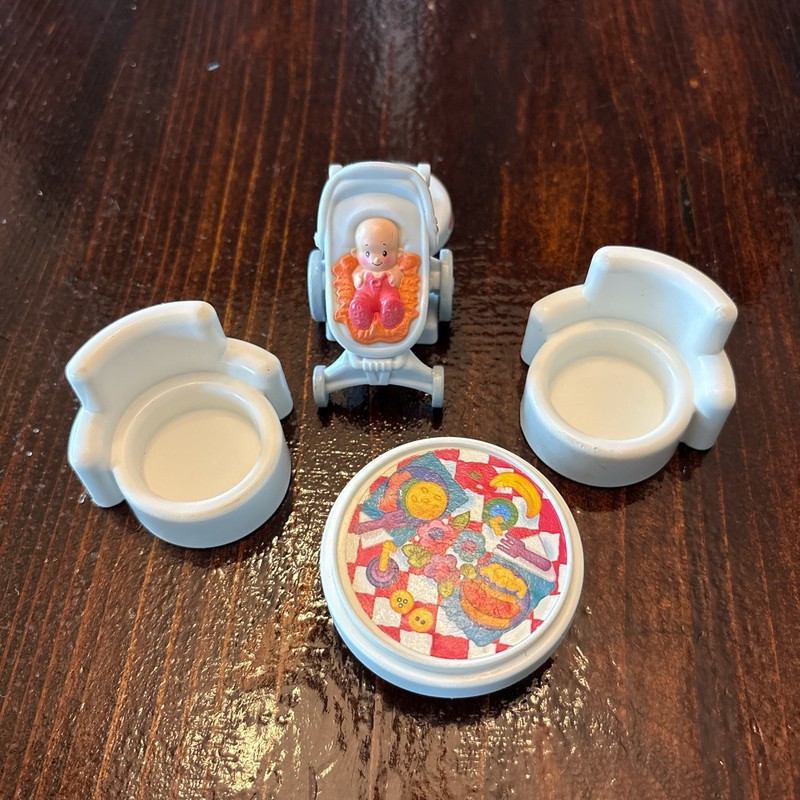 Vintage Fisher Price Little People