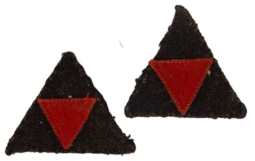 BRITISH MILITARY CAP BADGES, British Army 3rd Infantry Division Pair, WW2