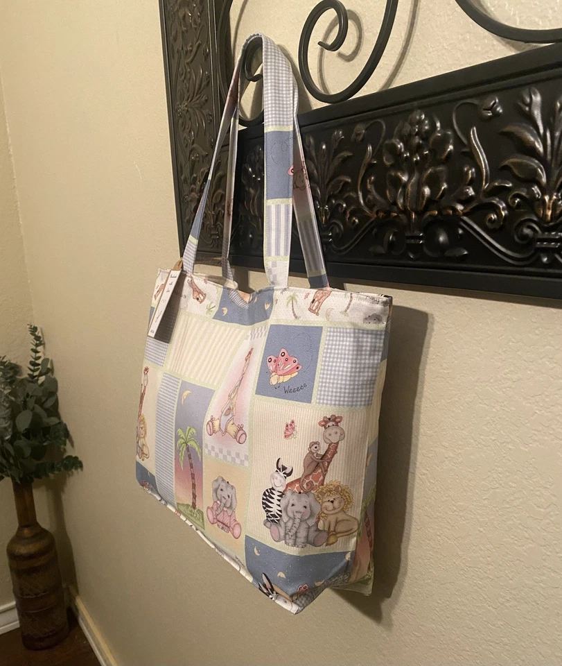 Bolso de Mano Safari para Bebé, Mediano, 16-1/2” An x 11”, Hecho a Mano, Forrado Interior Foto 3 de 4