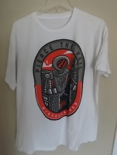 EUC Pierce The Veil - Misadventures - Graphic Print Band Tour T-Shirt Men Large