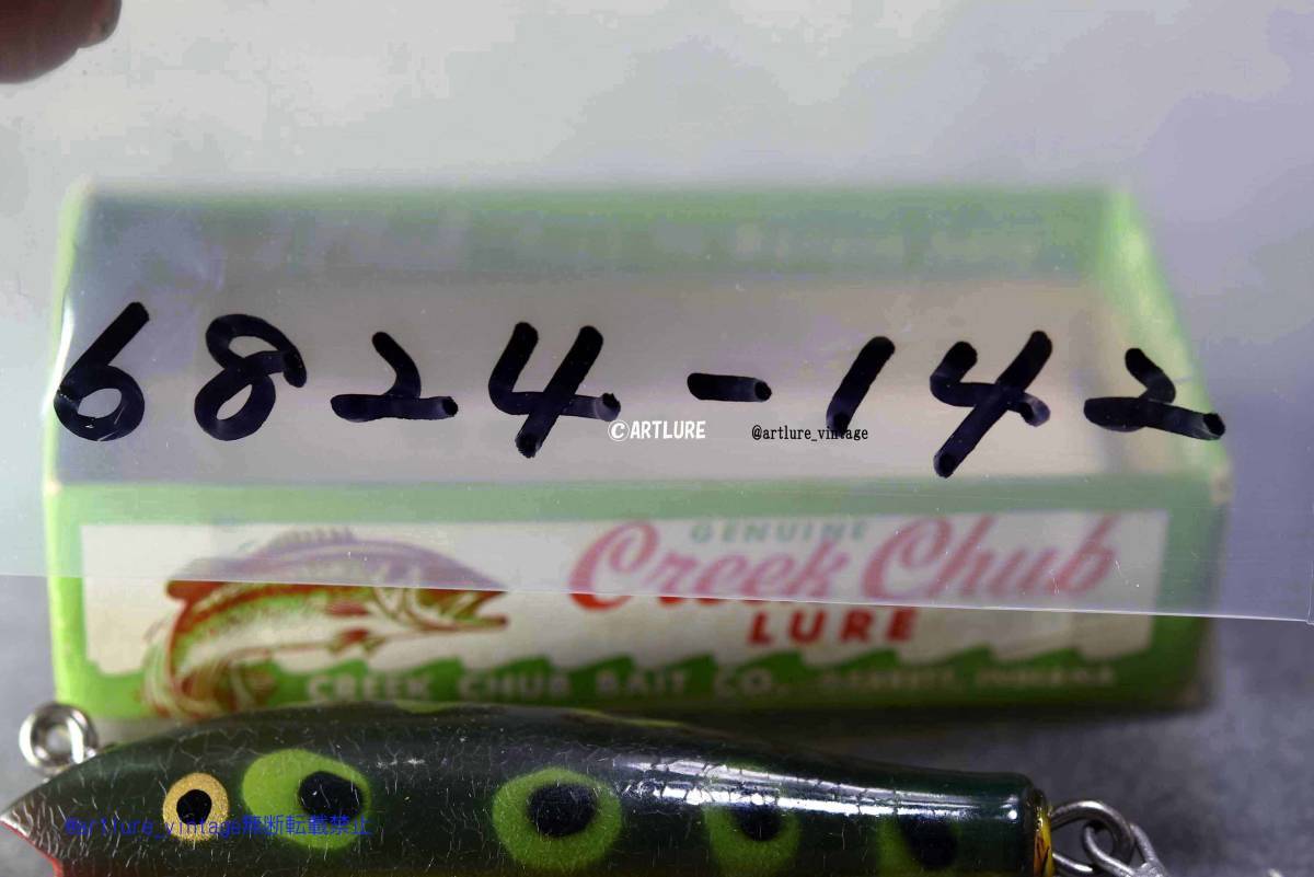 VINTAGE LURE CREEK CHUB DARTER8010 CR c1922-24 wooden lure VINTAGE LURE CREEK CHUB DARTER8010 CR c1922-24 wooden lure