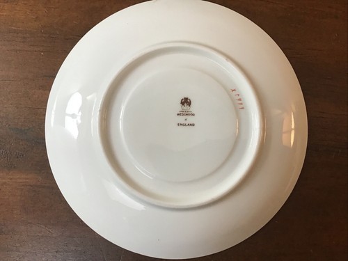 SET OF 3 ENGLAND WEDGWOOD SAUCERS 5.5" PINK FLORAL BONE CHINA - Picture 3 of 10