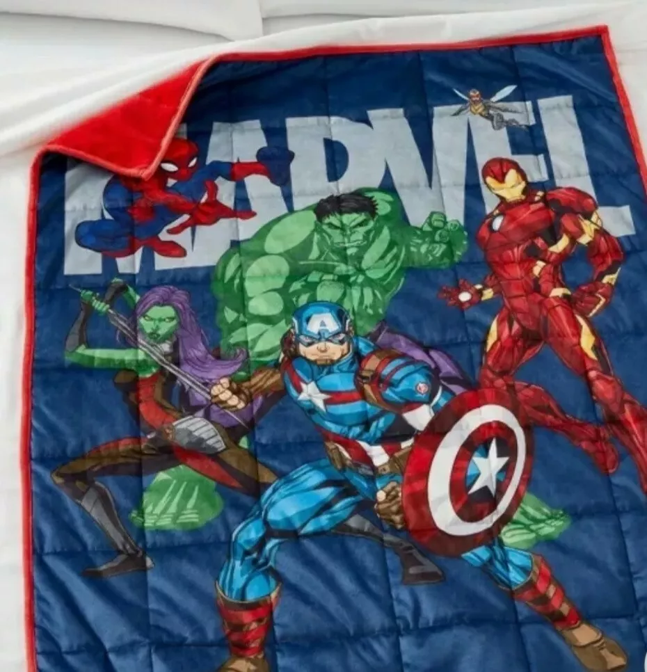 MARVEL Avengers Plush Weighted Blanket 4.5 lbs 36