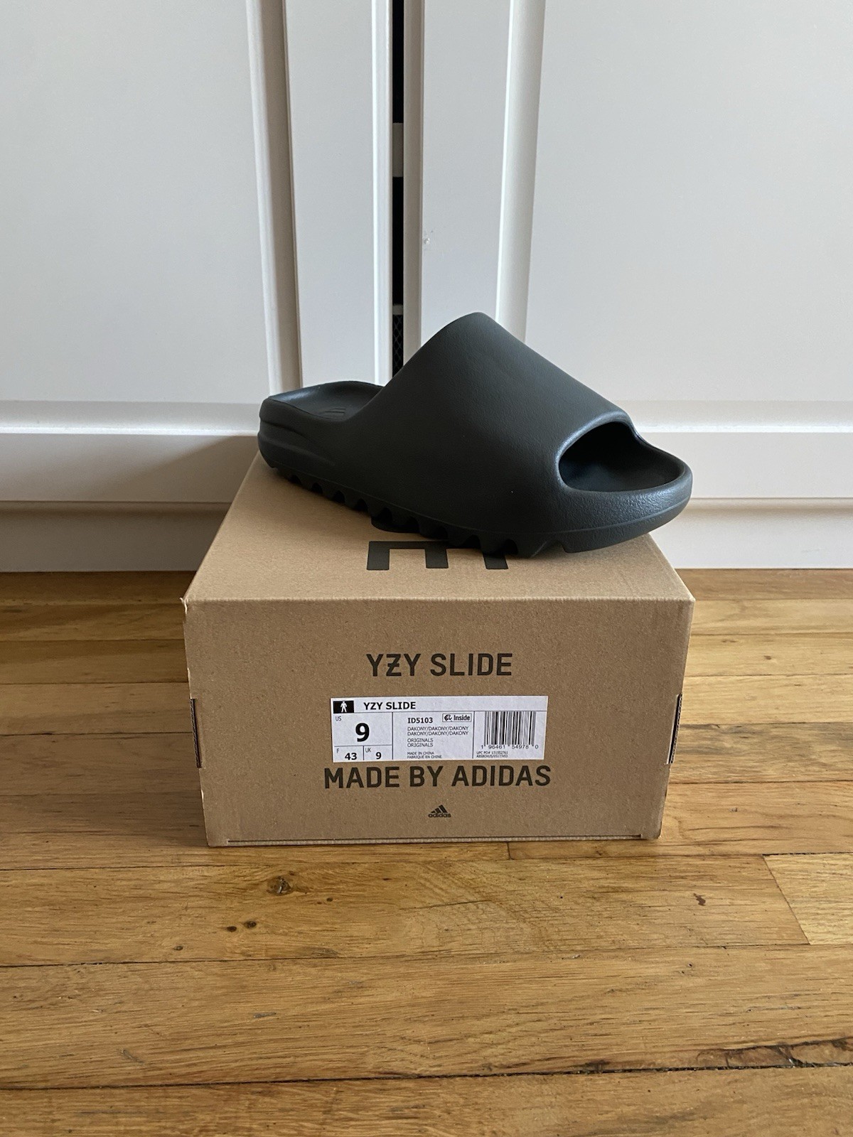 Sizes 8-13 - Adidas Yeezy Slide Dark Onyx  (100% AUTHENTIC FAST | FREE SHIPPING)