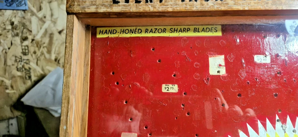 Vitrina encimera cuchillo Camillus vintage años 50 21x18x11 pulgadas Foto 2 de 4