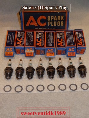 ( 1 ) ..  NOS  AC-83 Com. Spark Plug .. 18mm Threads .. Circa 1940 s .. USA Made