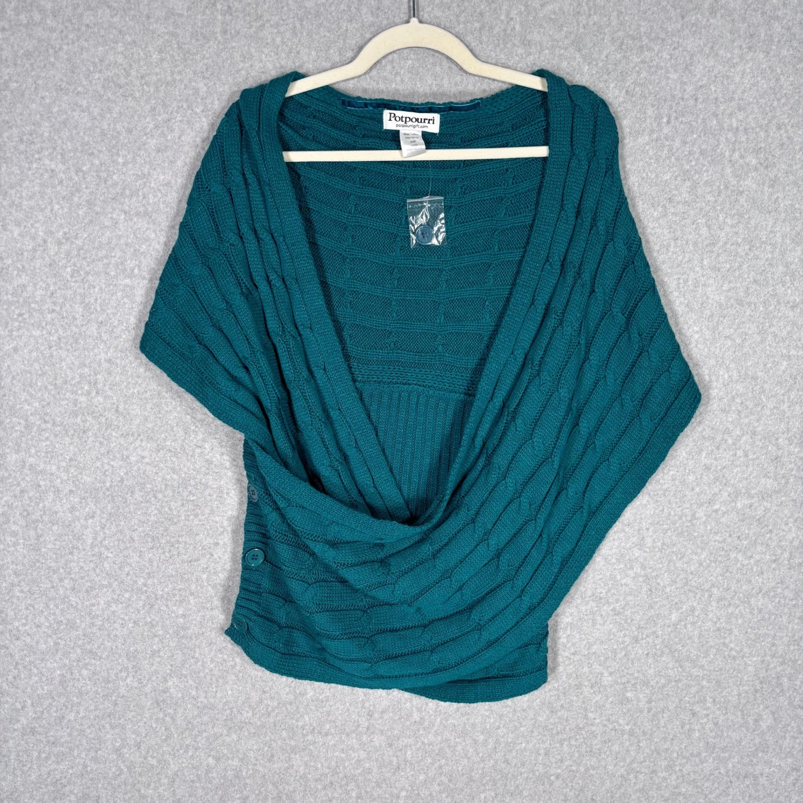 Potpourri Cable Knit Poncho Wrap Sweater 1X 2X Teal Chunky Vacation Feminine
