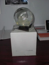 Cool Snow Globe The Wave Preowned