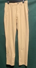 Reebok Men's  5 Pocket Tapered Pants Moisture Management Size 30X32  Tan